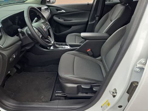 Used 2024 Buick Encore GX Preferred FWD image 16
