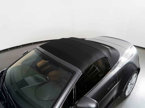 Used 2010 Aston Martin V8 Vantage Roadster image 30