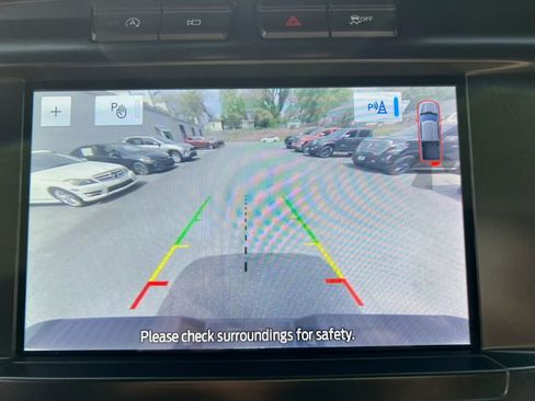 Used 2022 Ford F150 XLT AWD/4WD image 18
