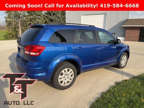 Used 2015 Dodge Journey SE w/ Flexible Seating Group image 2