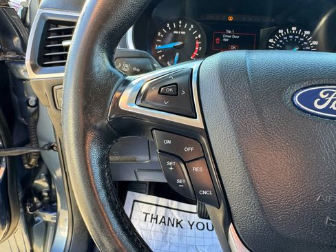 Used 2019 Ford Edge SEL image 50