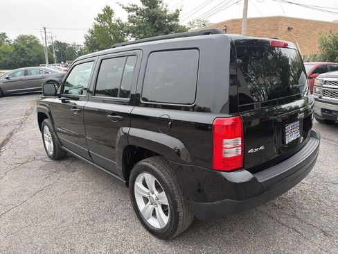 Used 2014 Jeep Patriot Latitude AWD/4WD image 4