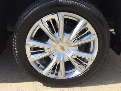New 2026 Chevrolet Silverado 1500 High Country AWD/4WD image 6