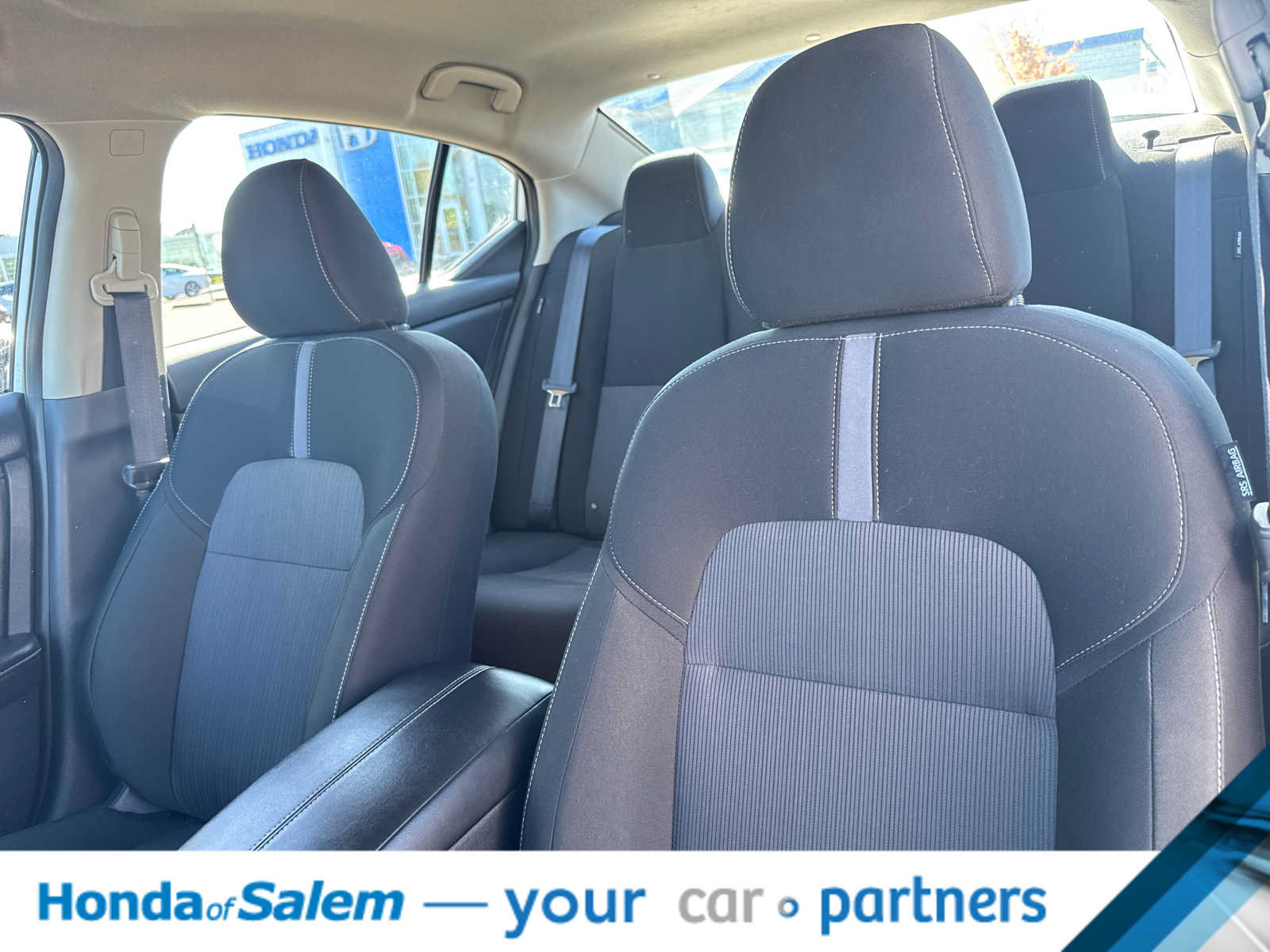 Used 2025 Nissan Sentra SV FWD image 11