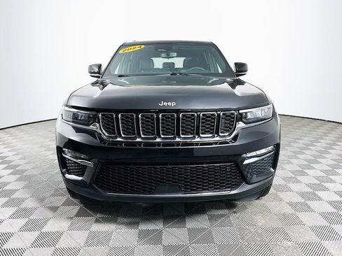 Certified 2024 Jeep Grand Cherokee Limited image 4