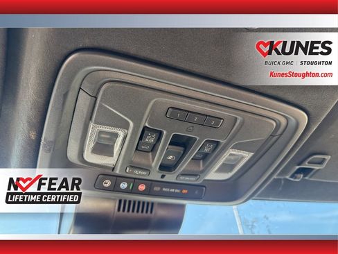 Used 2025 GMC Sierra 3500 Denali Ultimate AWD/4WD image 37