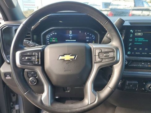 Used 2025 Chevrolet Silverado 1500 LT image 28