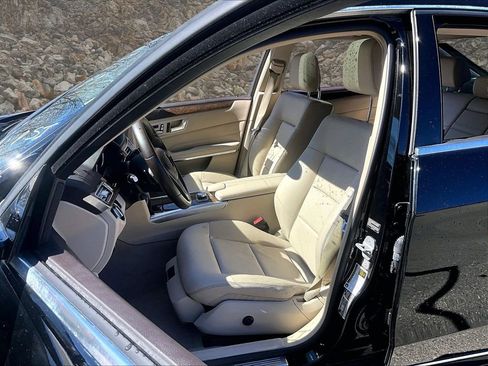 Used 2015 Mercedes-Benz E 350 4MATIC Sedan w/ Premium 1 Package image 21