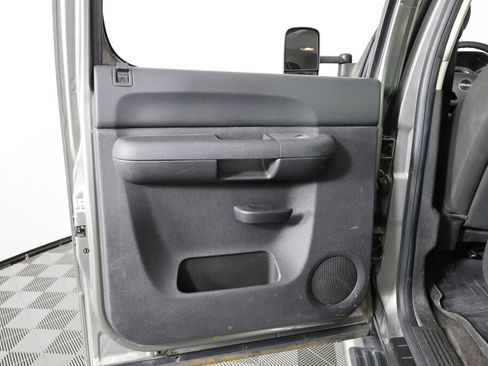 Used 2012 GMC Sierra 2500 SLE w/ SLE Preferred Package image 16