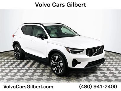 New 2026 Volvo XC40 B5 Ultra w/ Climate Package