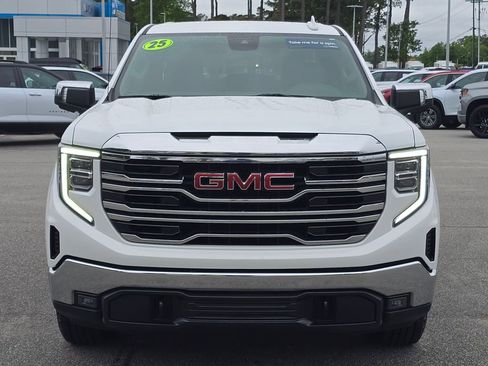 Certified 2025 GMC Sierra 1500 SLT AWD/4WD image 8