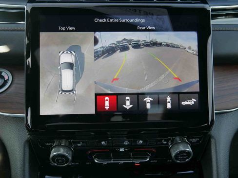 Used 2025 Jeep Grand Cherokee L Summit w/ Advanced Protech Group IV image 35