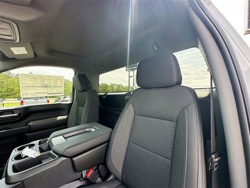 New 2025 GMC Sierra 2500 Pro w/ Convenience Package image 7