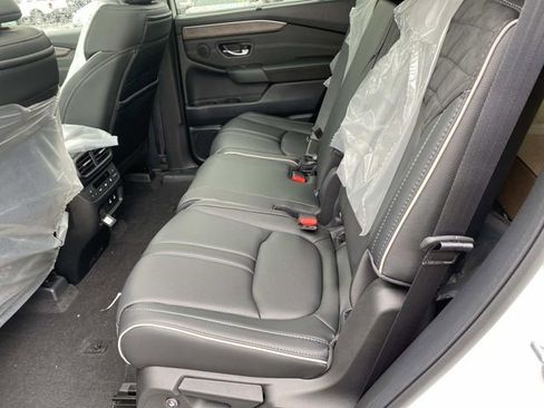 New 2026 Honda Pilot Elite image 7