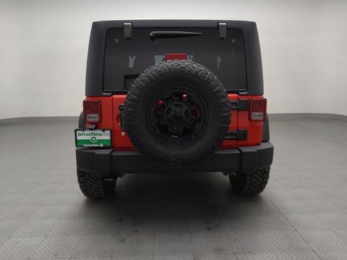 Used 2018 Jeep Wrangler Sport image 6