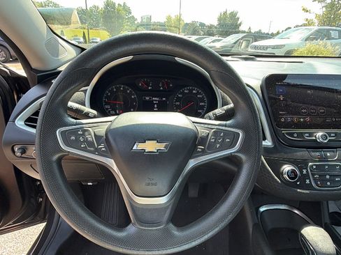 Used 2023 Chevrolet Malibu LT w/ Driver Confidence Package FWD image 25