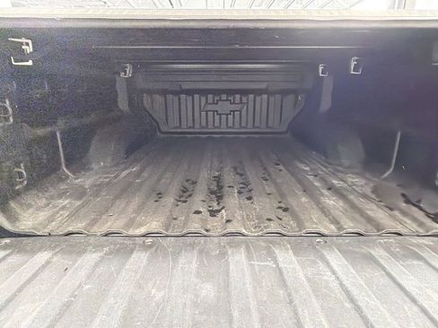 Used 2023 Chevrolet Colorado Trail Boss AWD/4WD image 27