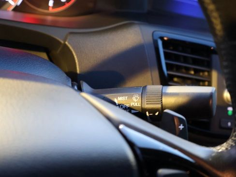 Used 2017 Honda Accord Sport image 29