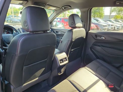 Certified 2024 Chevrolet Equinox RS FWD image 11
