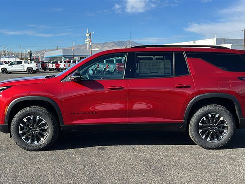 New 2026 Chevrolet Traverse Z71 image 8