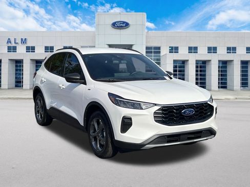 New 2026 Ford Escape ST-Line w/ Tech Pack #1 image 3