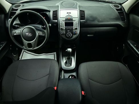 Used 2011 Kia Soul + image 35