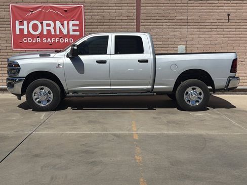 New 2026 RAM 2500 Tradesman AWD/4WD image 2