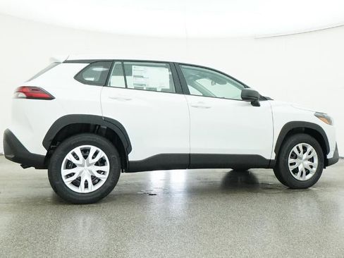 New 2026 Toyota Corolla Cross L image 26