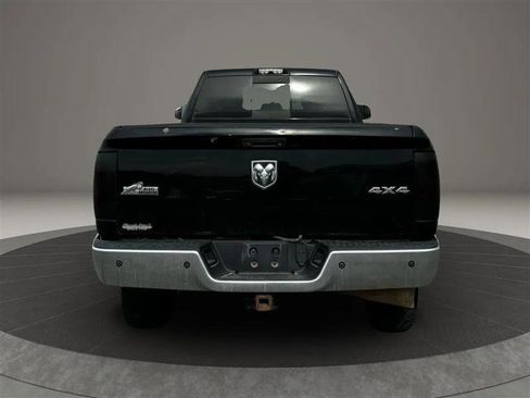 Used 2014 RAM 3500 Big Horn image 4
