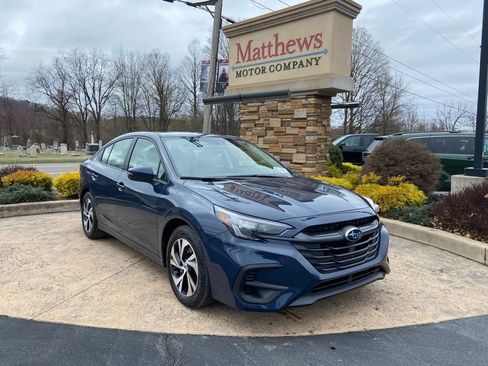 Used 2025 Subaru Legacy Premium image 1