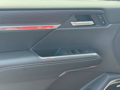 New 2027 GMC Acadia Elevation w/ Black Edition FWD image 18