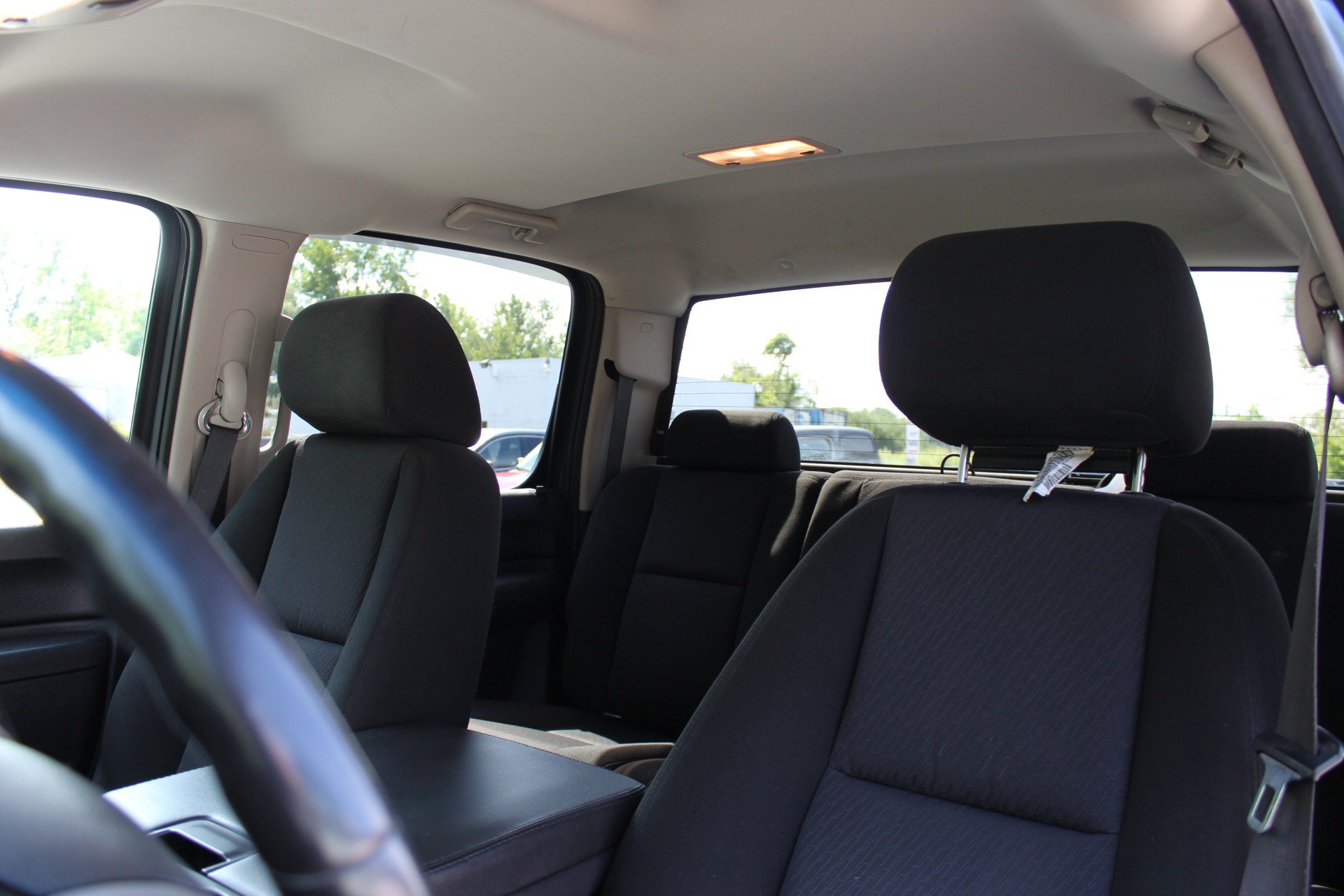 Used 2011 Chevrolet Silverado 2500 LT w/ Interior Plus Package AWD/4WD image 16