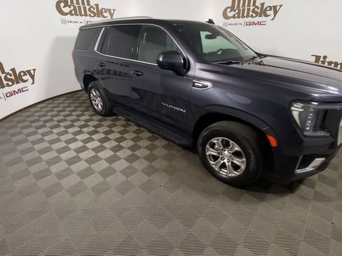 Certified 2023 GMC Yukon SLE w/ Max Trailering Package AWD/4WD image 2