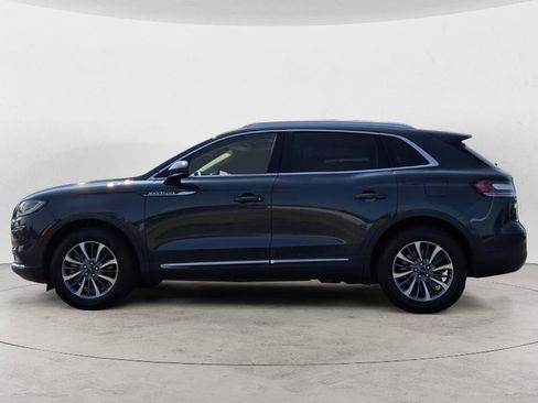 Used 2023 Lincoln Nautilus AWD w/ Premium Package image 6