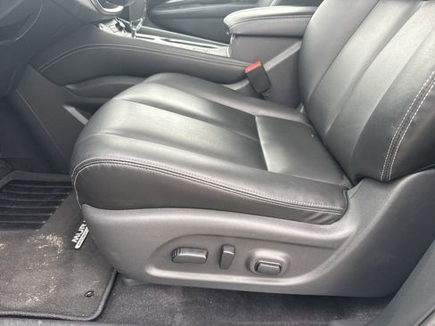 Used 2024 Nissan Murano SV w/ SV Midnight Edition Package FWD image 13
