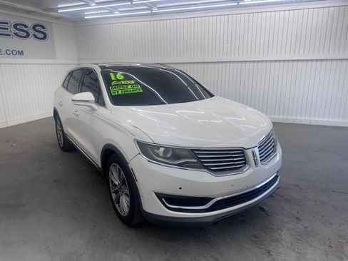 Used 2016 Lincoln MKX Reserve w/ Technology Package image 3