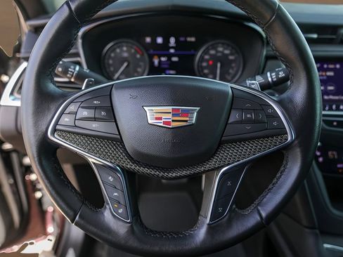 Used 2021 Cadillac XT5 Sportv image 12