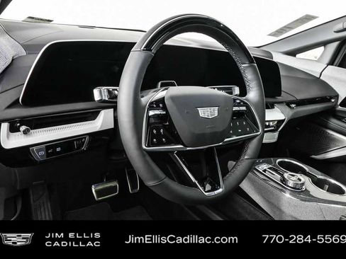 New 2025 Cadillac Optiq Sport 1 image 4