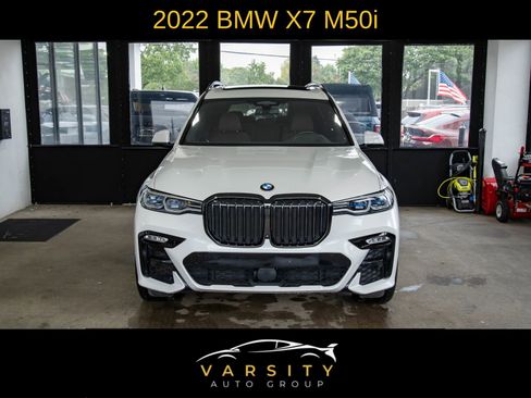 Used 2022 BMW X7 M50i AWD/4WD image 2
