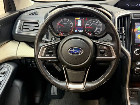 Used 2021 Subaru Ascent Premium w/ Convenience Package image 17