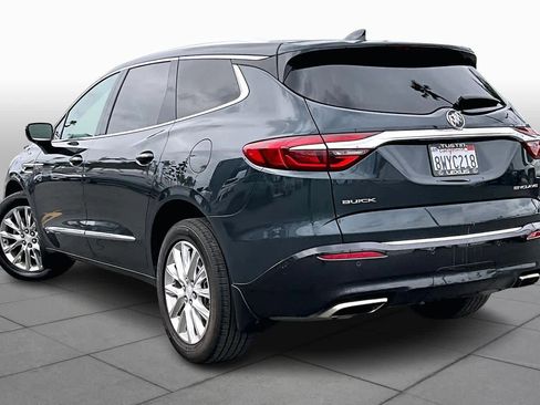 Used 2018 Buick Enclave Premium w/ Experience Buick Package image 11