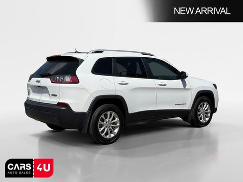 Used 2020 Jeep Cherokee Latitude w/ Cold Weather Group image 7