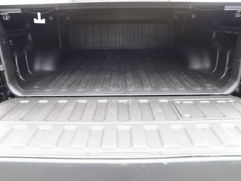 Used 2025 RAM 1500 Limited AWD/4WD image 7