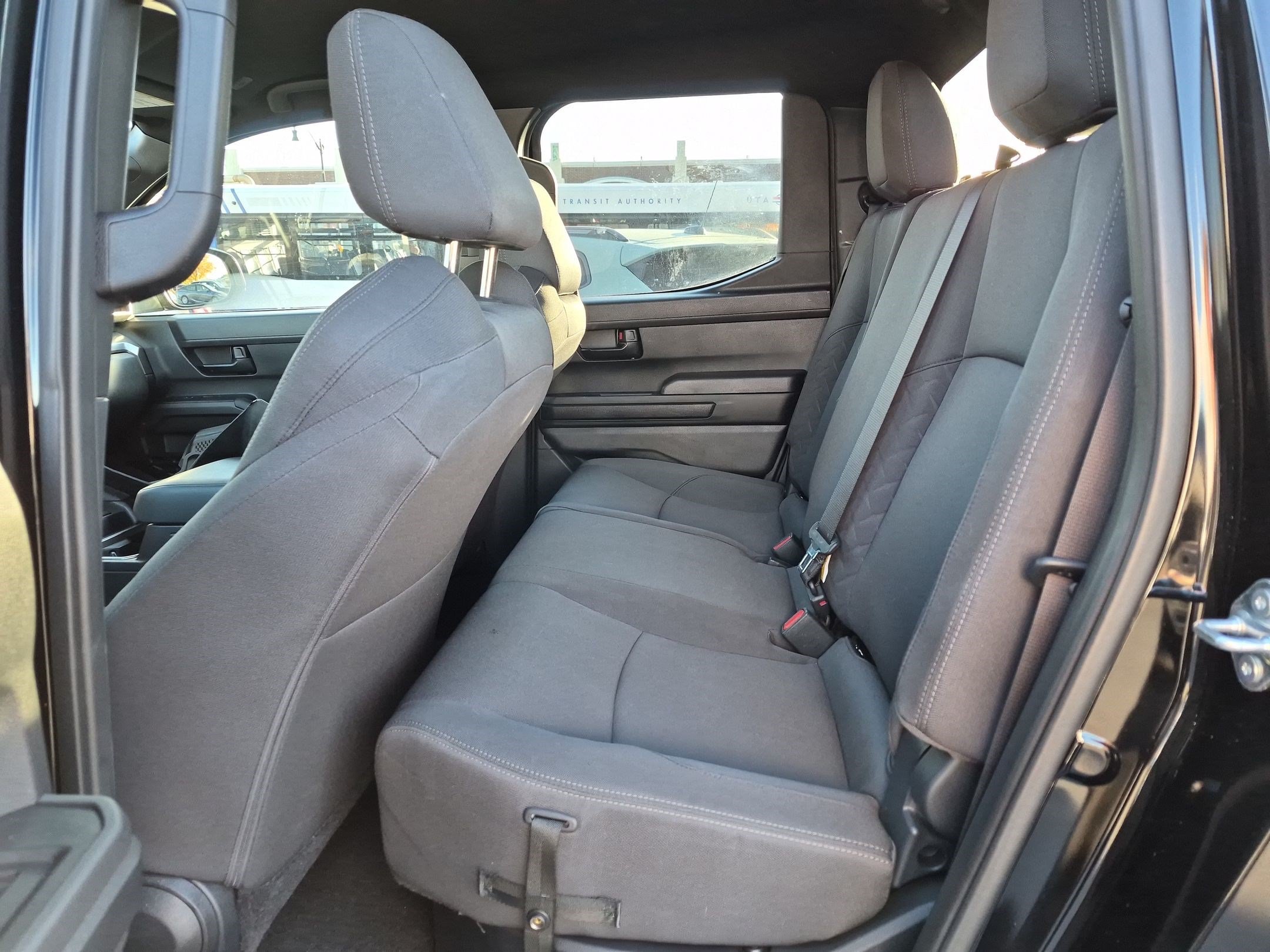 Used 2025 Toyota Tacoma SR5 AWD/4WD image 27