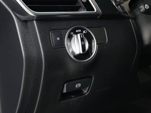 Used 2018 Mercedes-Benz GLE 350 GLE 350 w/ Premium 1 Package image 25