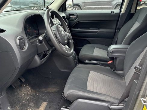 Used 2012 Jeep Patriot Sport w/ PWR Value Group AWD/4WD image 3