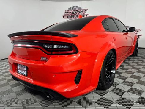 Used 2020 Dodge Charger Scat Pack RWD image 31
