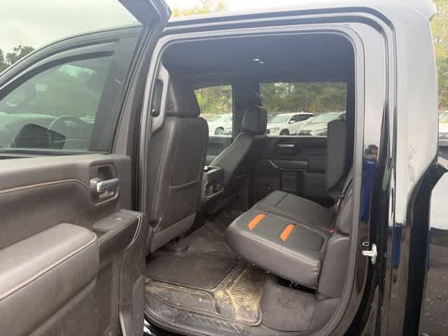 Used 2022 GMC Sierra 2500 AT4 w/ AT4 Premium Plus Package AWD/4WD image 12