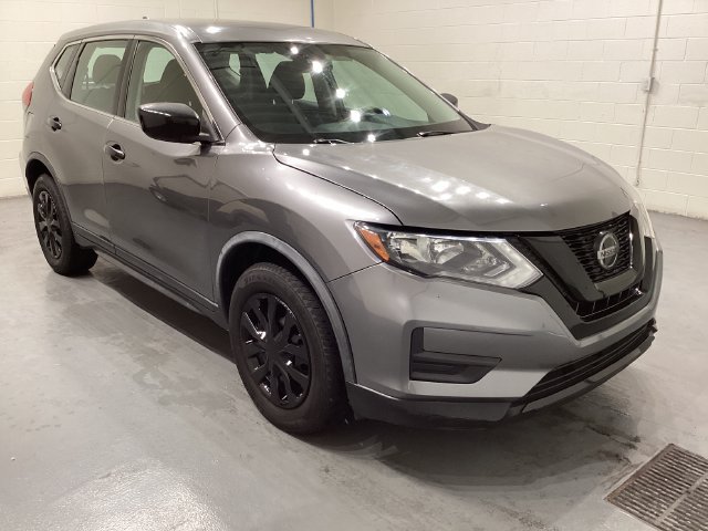 Used 2020 Nissan Rogue S FWD image 1