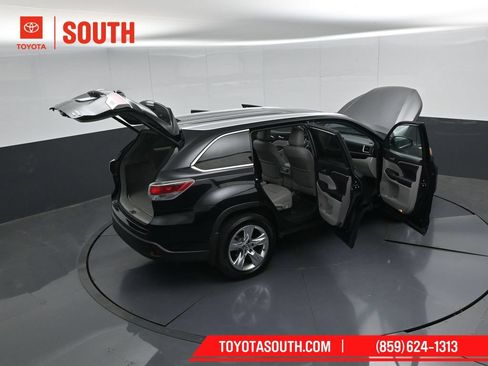 Used 2016 Toyota Highlander Limited AWD/4WD image 55